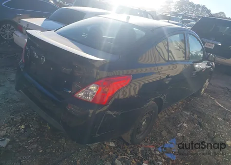 2015 Nissan Versa 1.6 S+ from USA, damaged, VIN 3N1CN7AP7FL835711